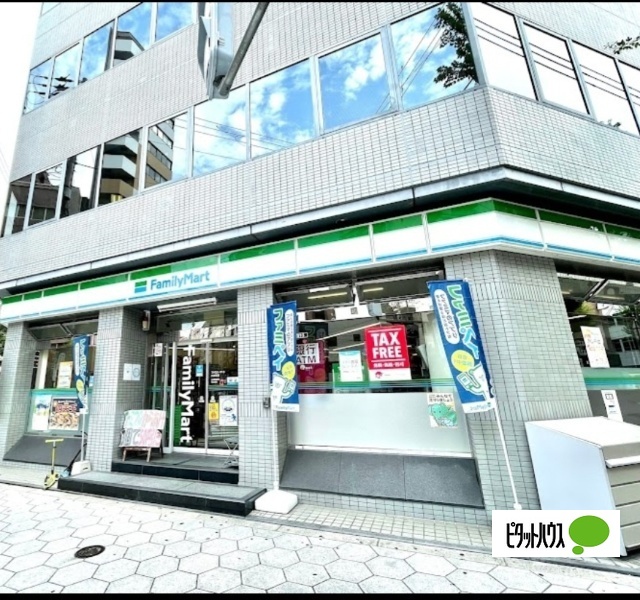 コンビニ　ファミリーマート内本町西店（コンビニ）まで216m