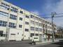 小学校　札幌市立琴似中央小学校（小学校）まで668m