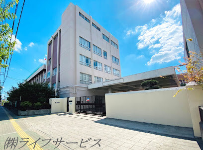 中学校　大阪市立美津島中学校（中学校）まで895m