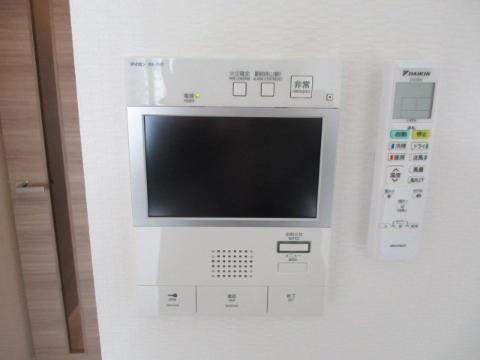 セキュリティ　カメラ付インターホン（イメージ）