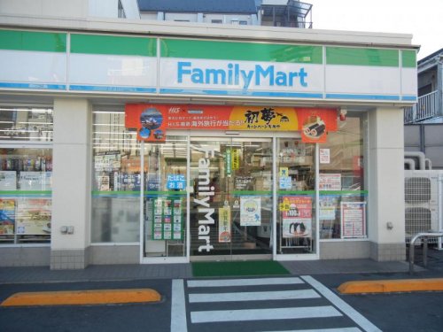 コンビニ　ファミリーマート 板橋坂下三丁目店（コンビニ）まで1172m