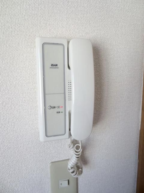 セキュリティ　★安心のインターホン付きです★