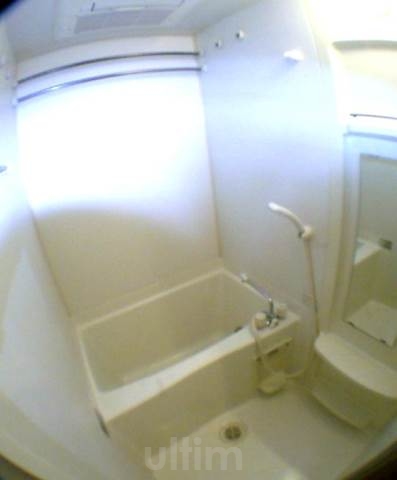 バス・シャワールーム　※別のお部屋のお写真です。参考までに。