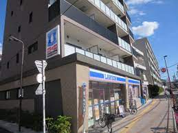 コンビニ　ローソン西尾久八丁目店（コンビニ）まで335m