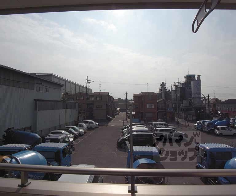眺望　前は駐車場です。