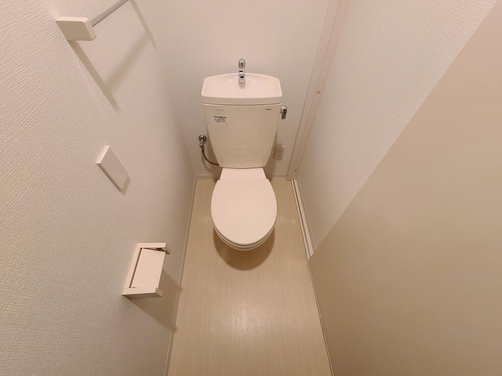 GRETREE WEST OSAKA YSのトイレ写真