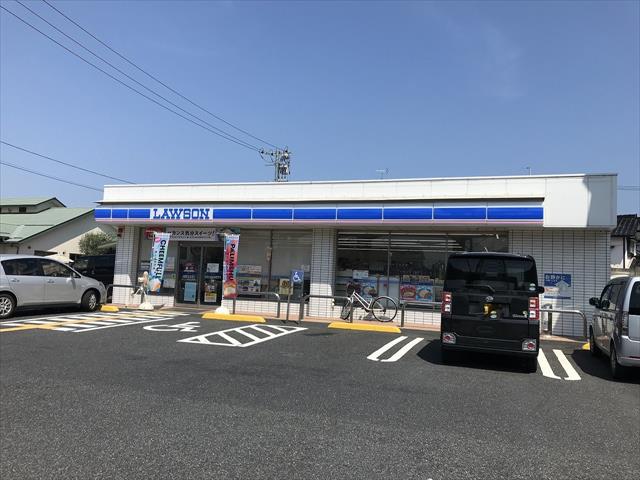 コンビニ　ローソン鳥取立川町店（コンビニ）まで334m