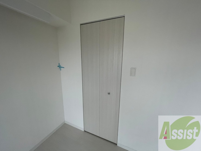 収納　寝室の収納です。部屋がすっきり片付きます。