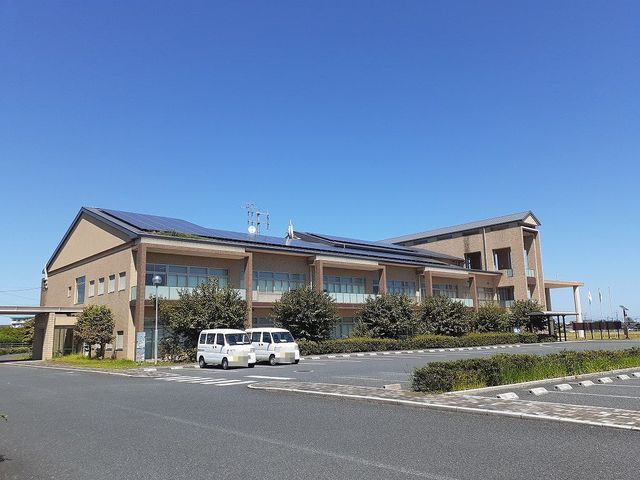 役所　築上町役場　築城支所（役所）まで600m
