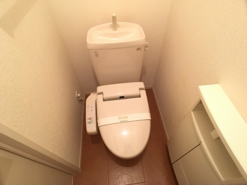 トイレ　図面と現状に相違がある場合には現状を優先