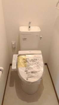 トイレ　トイレもきれいです