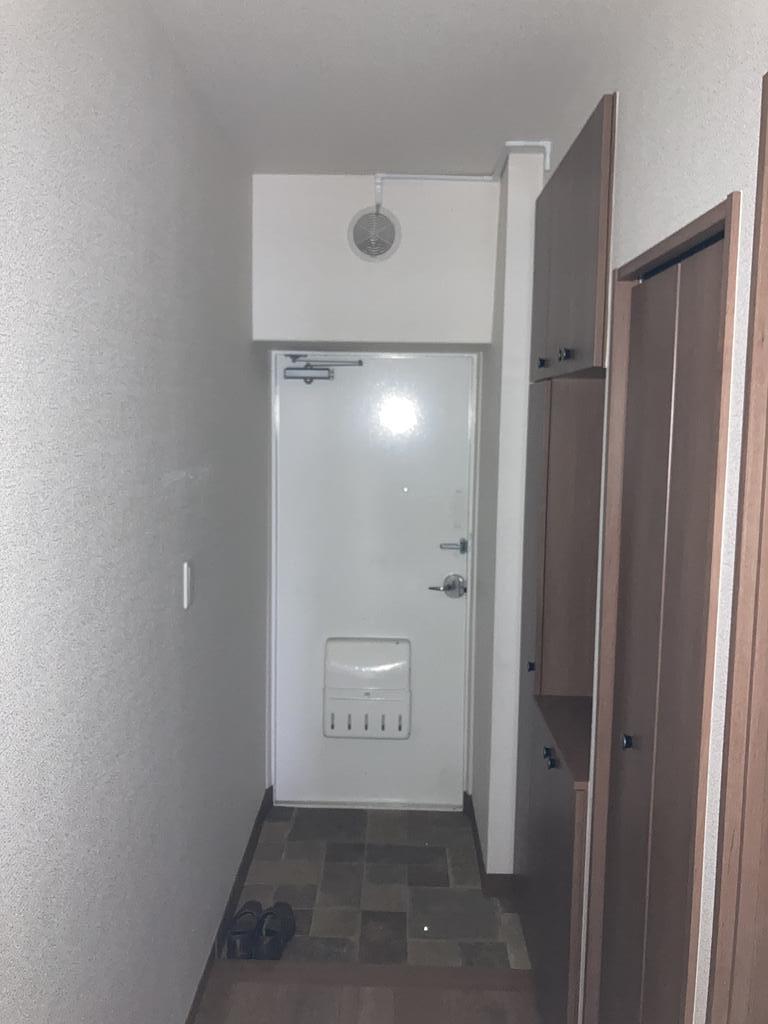 玄関　落ち着いた玄関です