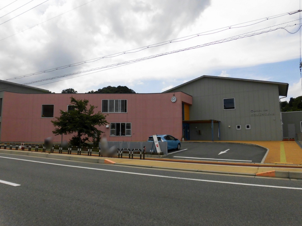 幼稚園・保育園　認定こども園第二本福寺こども園（幼稚園・保育園）まで220m