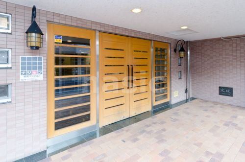 エントランス　アプローチ