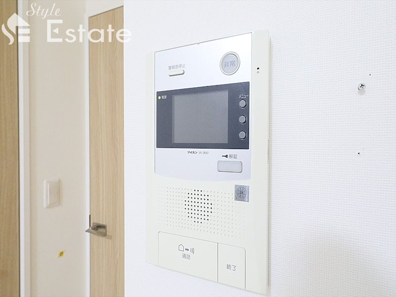 セキュリティ　モニター付きインターホン
