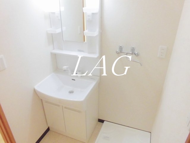 洗面設備　洗面台です。