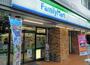 コンビニ　ファミリーマート 大田大森中一丁目店（コンビニ）まで295m