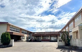 小学校　弘前市立東小学校（小学校）まで1165m