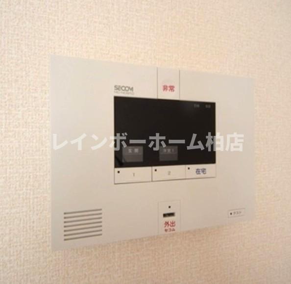 セキュリティ　※別部屋反転タイプ写真。