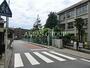 小学校　海老名市立柏ケ谷小学校（小学校）まで764m