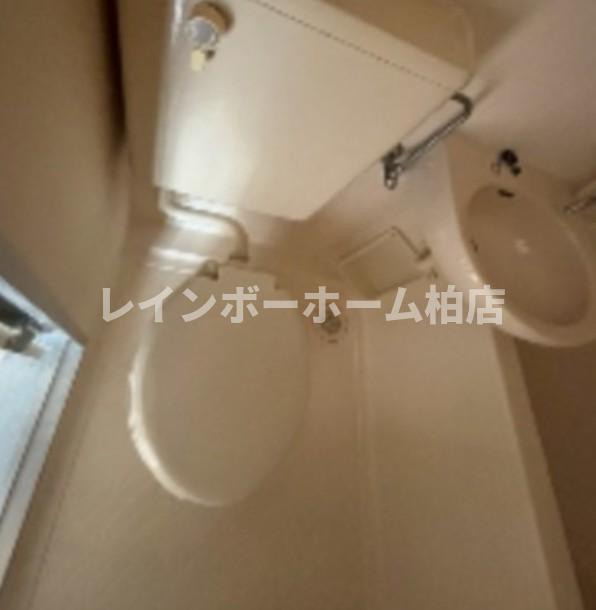 トイレ　コンパクトで使いやすいトイレです