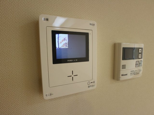 セキュリティ　※同間取の別部屋の写真です。現況優先。