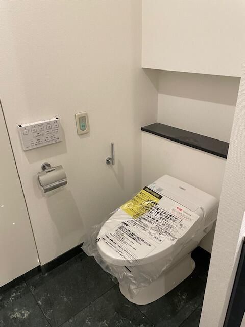 トイレ　参考写真