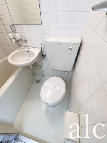 トイレ　ゆったりとした空間のトイレです