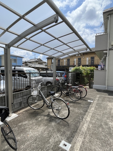 その他共有部分　★屋根付き駐輪場★