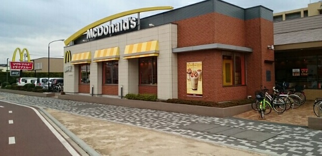 飲食店　マクドナルド（飲食店）まで80m