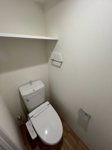 トイレ　ゆったりとした空間のトイレです