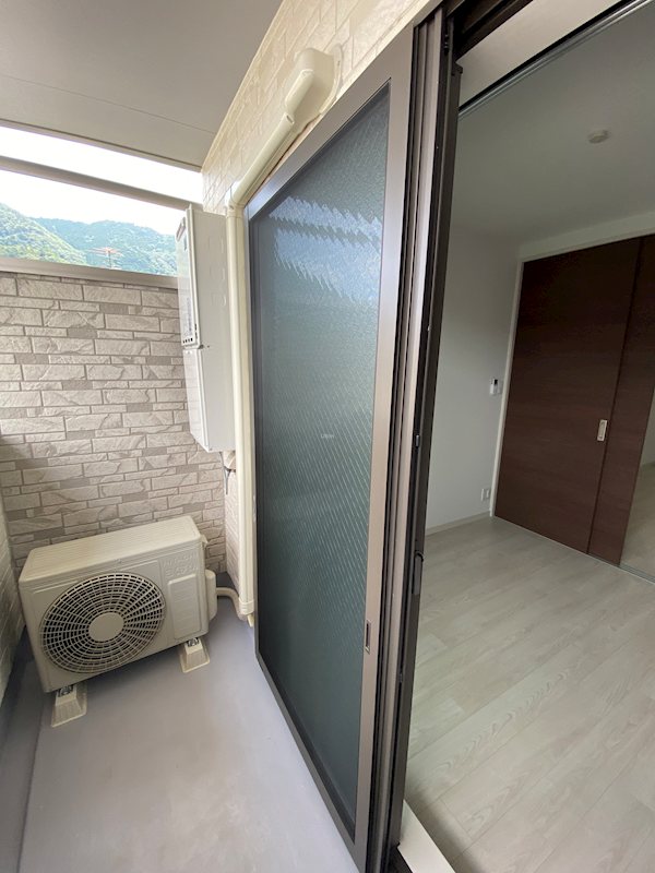 バルコニー　別のお部屋の写真ですが参考までに
