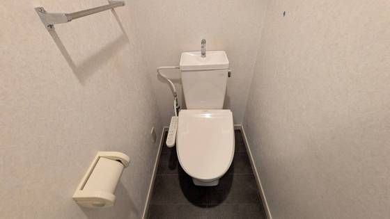 トイレ　※別部屋の写真です