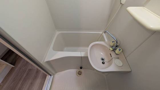 洗面設備　※別部屋の写真です