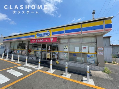 コンビニ　ミニストップ　小川御林店（コンビニ）まで1167m