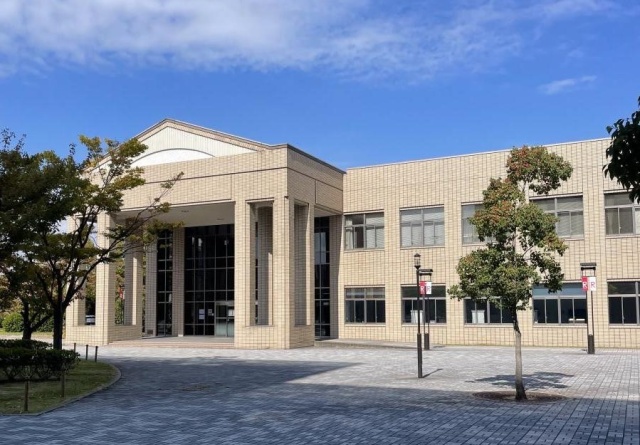 大学・短大　立命館大学　－　びわこ・くさつキャンパス（大学・短大）まで8212m