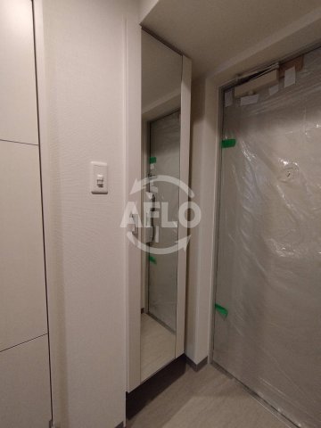 その他　アリビオ大阪港　玄関収納