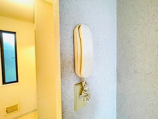 セキュリティ　室内洗濯機置き場でお洗濯らくらくです