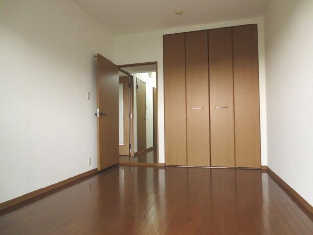 その他部屋・スペース　寝室から書斎と幅広い用途で使えますね