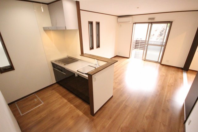 キッチン　※お部屋により仕様が異なる場合があります※