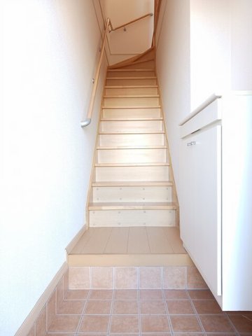 玄関　収納もある玄関です