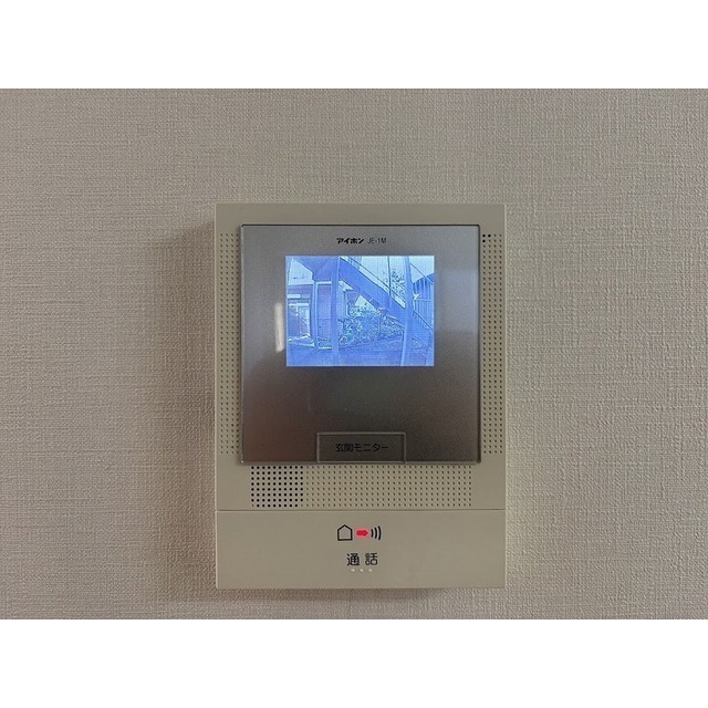 セキュリティ　来客時も安心のモニターホン♪