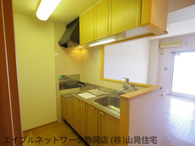 キッチン　お料理しやすいキッチンです
