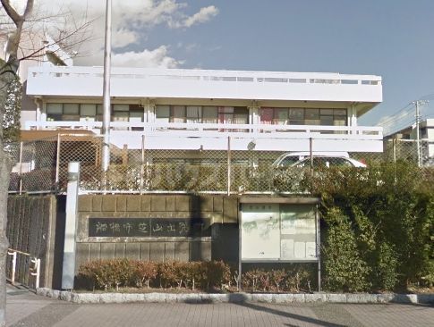 役所　船橋市芝山出張所（役所）まで2250m