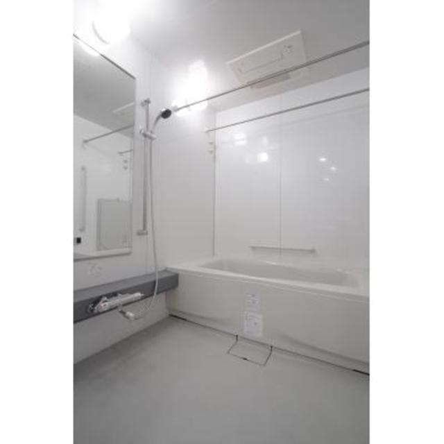 バス・シャワールーム　※写真は同タイプ住戸です。