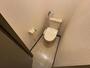 トイレ　こちらはトイレです。清潔感があり、安心して使用できます。