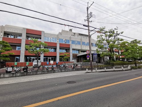 役所　大阪狭山市役所（役所）まで734m