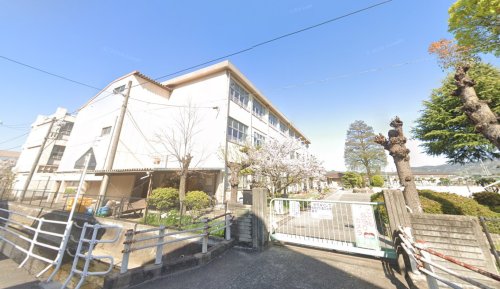 小学校　倉敷市立第一福田小学校（小学校）まで608m