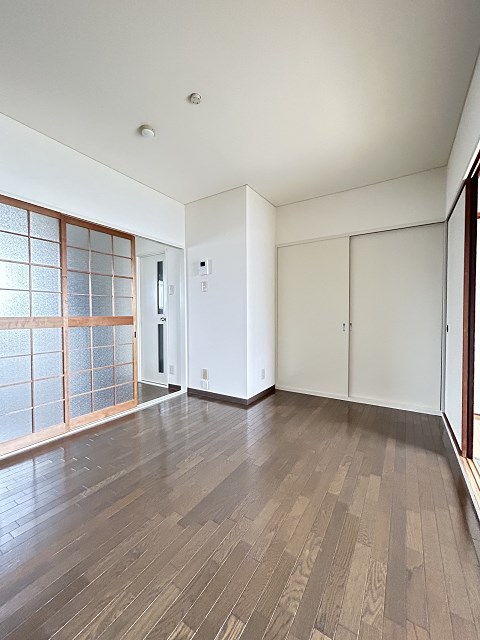 その他部屋・スペース　使い勝手のいい寝室です