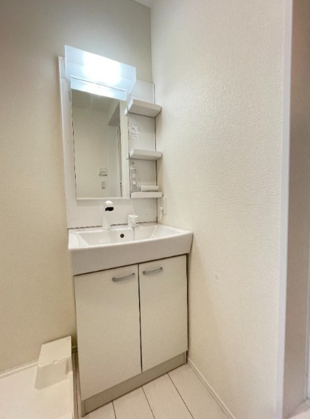 洗面設備　※建築中のため同施工参考写真となります。